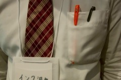 インク漏れ　（これぞ地味！しかもハロウィンカラー）